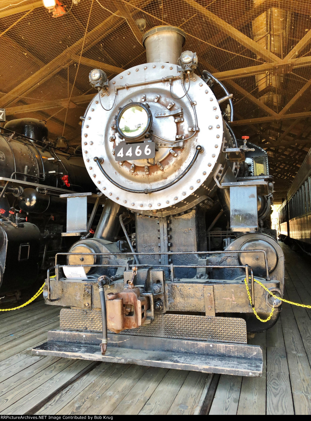 UP 4466 - Sacramento Southern train shed